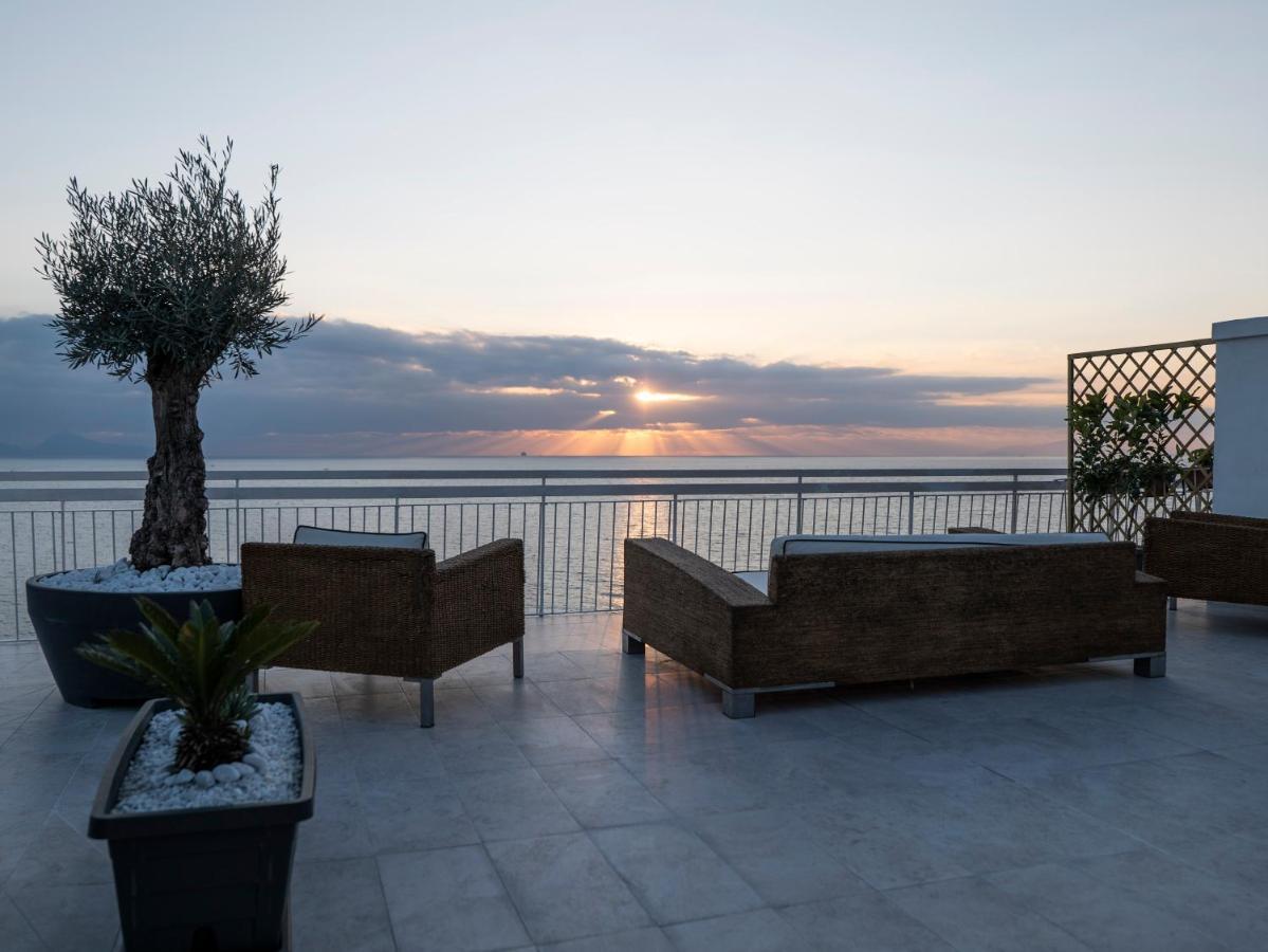 شقة Thomas Sea View توري دل غريكو المظهر الخارجي الصورة