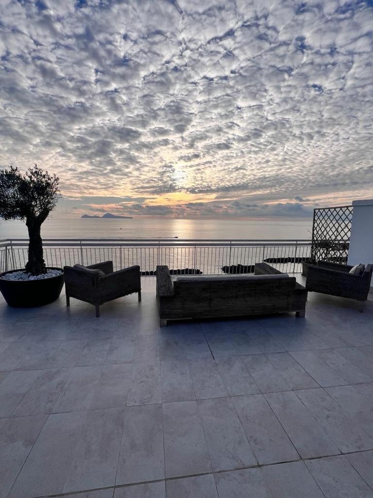 شقة Thomas Sea View توري دل غريكو المظهر الخارجي الصورة